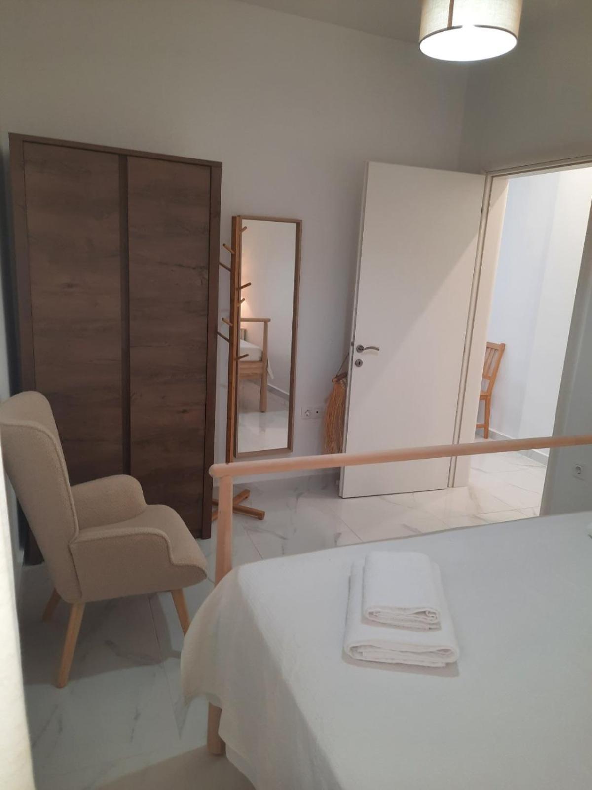House B Diavata, Appartement